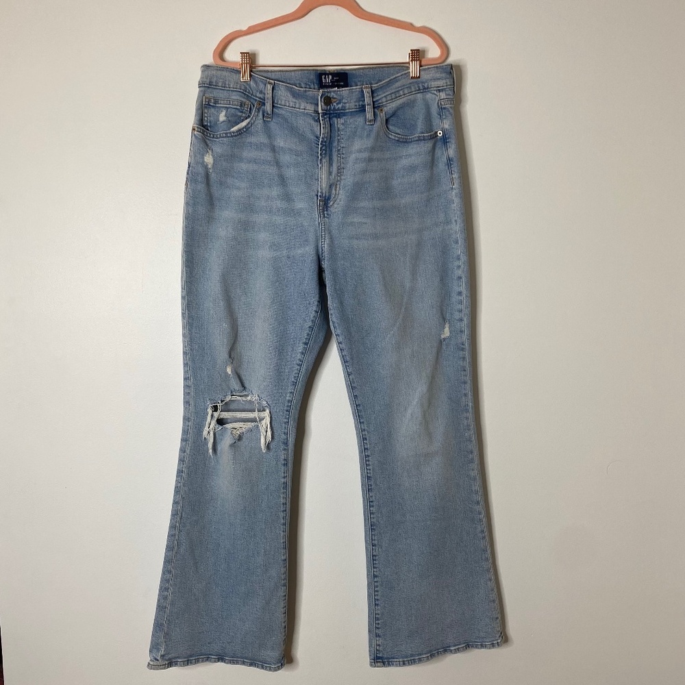 GAP Light Wash Stretch Denim 70s Flare Distressed Jeans Size 16 Regular